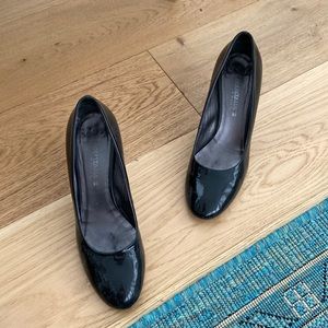 Aquatalia patent leather round toe heels size 9.5